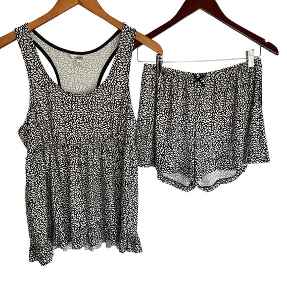 Kathryn Black & White Geometric Print 2-PC Baby Doll Tank & Shorts PJ SET Size M - Picture 1 of 6